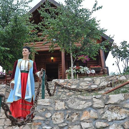 Holiday Home Zoric Nikšić エクステリア 写真